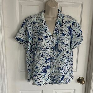 Anthropologie Short-Sleeve Button-Down Shirt in White and Blue Ocean Print